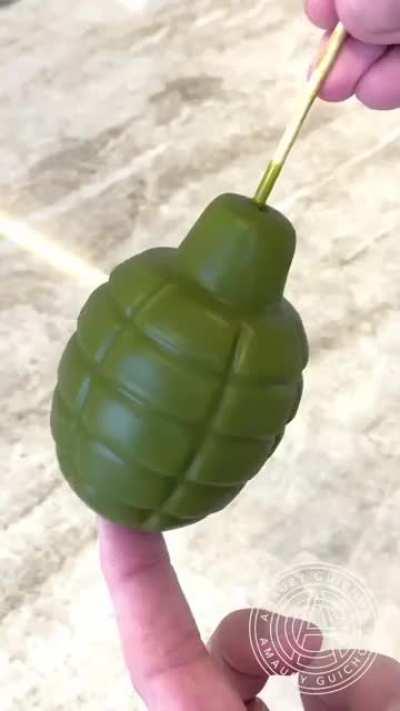 Pastry Chef Makes Explosive Cake