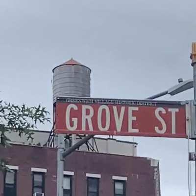 currently on a trip in nyc, didn’t know cj lived here!