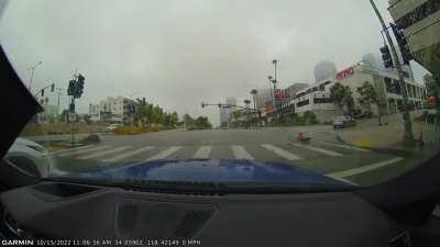 Hit and run with bicyclist - can anyone read the license plate?