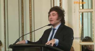 Milei sobre el riesgo de una moneda digital estatal.