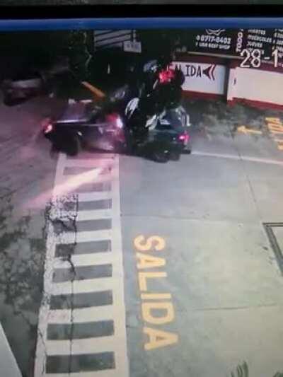 The idiot in a Motorcycle