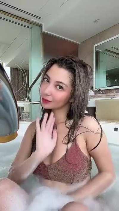 Donnalyn Bartolome