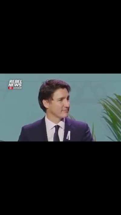 Its crazy how Turdeau is such a fake disgusting human being
