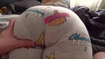 Fucking my cute sister while she is playing a game