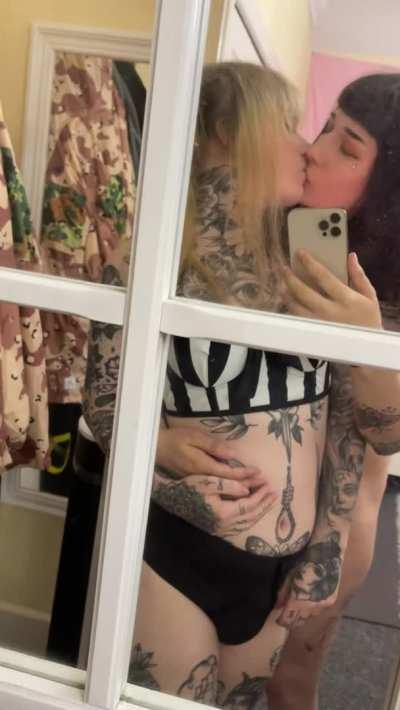 Whenever Patrappa kisses me it leaves me smiling ☺️💖