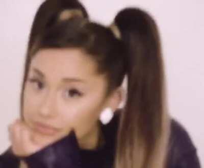 Ariana Grande MTV VMAs Outfit