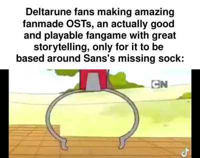 Damn, this intergalactic sock hand got hands...