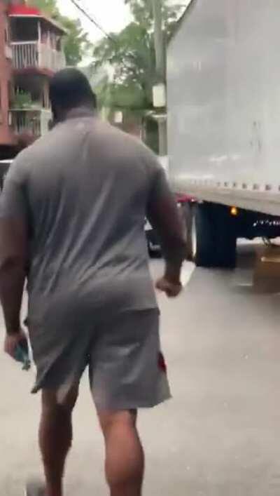 WCGW Driving a truck illegal for residential streets in NYC