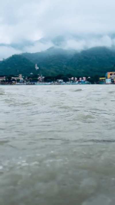 The mighty Ganga at Rishikesh