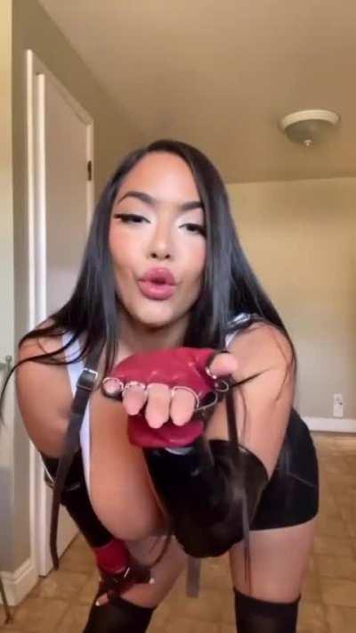 Jaki Senpai (@jaki_waifu)