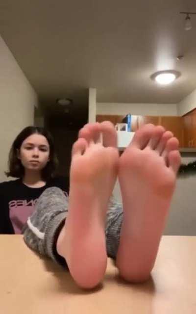 Wanna sniff my stinky Feet after my first day of school🤪 Add my telegram ~Babywhorebuckz📲