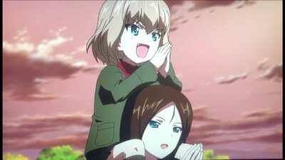 Katyusha and Nonna love Tetris!