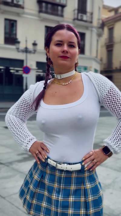 These pokies are dangerous, be careful when handling.