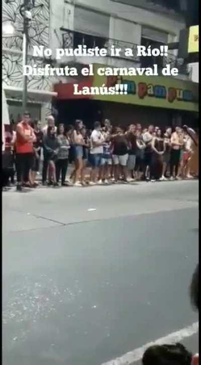 Its Show Time in Lanus