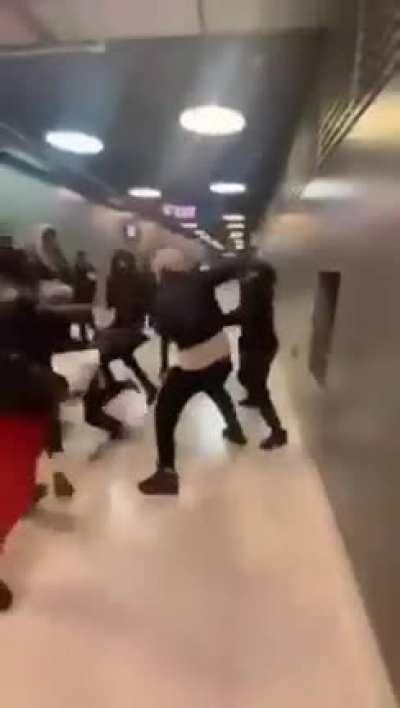 This Man Fights Off 20 People As They Attempt To Jump Him #Knockouts #knockout #fight #Fights #fightingvideos