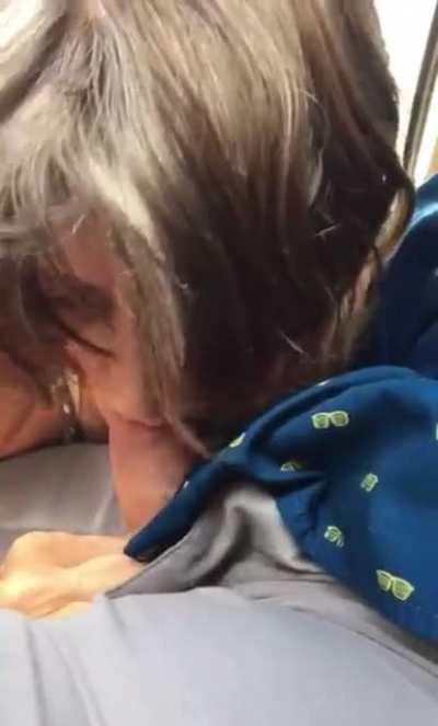 r/TheSunnyPlayhouse: Thot sucks dick.