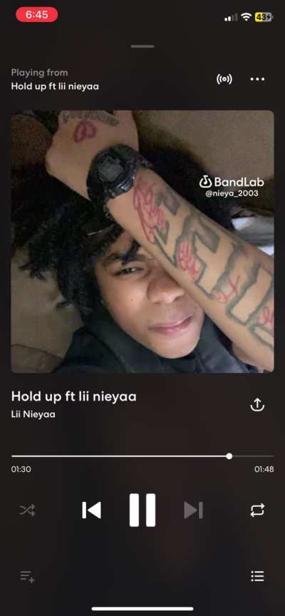 Steady blowin yo phone up but I know it’s on Dndddd🥹