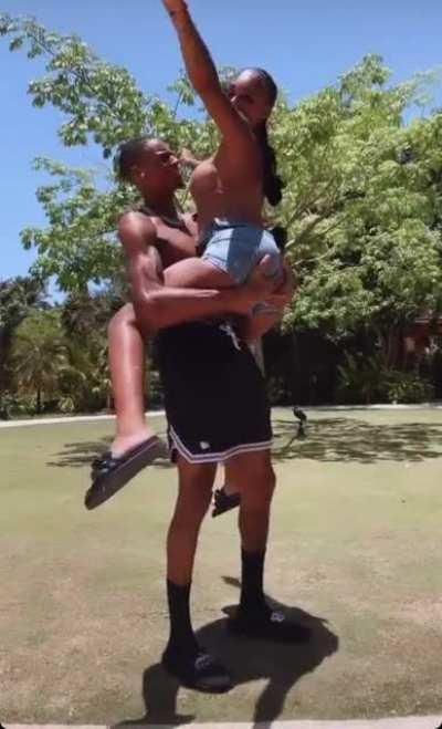 lucky ass nigga ☠️