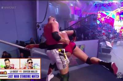 LA Knight vs Grayson Waller 