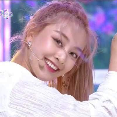 200612 - Gorgeous Jihyo