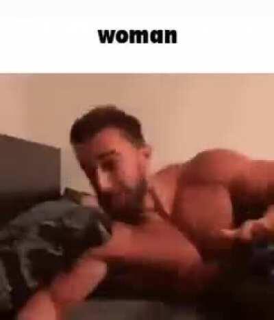 Does anyone here know how to get make a meme with this format? Because I've been trying to find out for weeks and I think that this subteddit is probably my best shot.