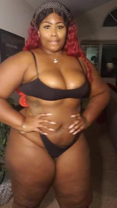 Thick & Pretty 🍑🔥