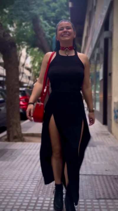 Red & Black: A collared cvnts colour!