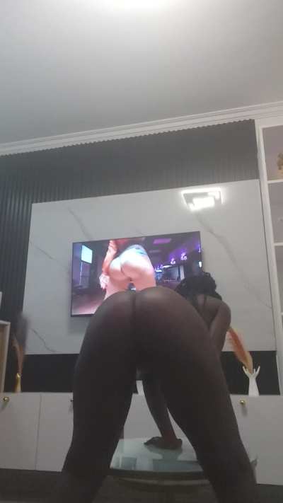 imagine I'm sitting on you, and I do twerk