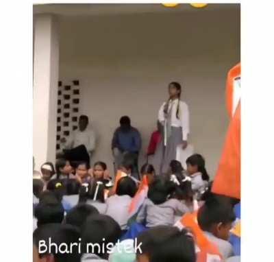 Glti se sach nikal gya