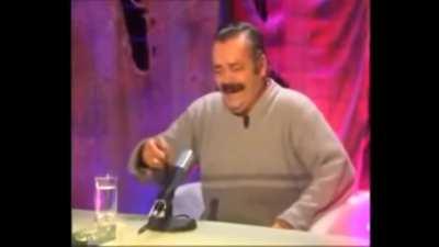 Toto reveals his plan for Bottas. (Reupload, this time with better subtitles.)