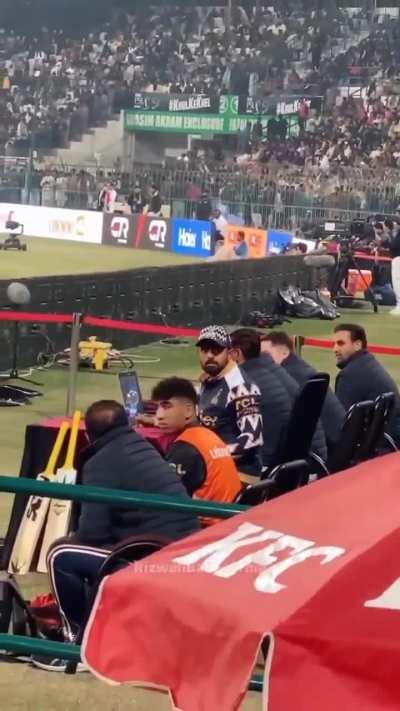 PSL crowd needs to chill 😭