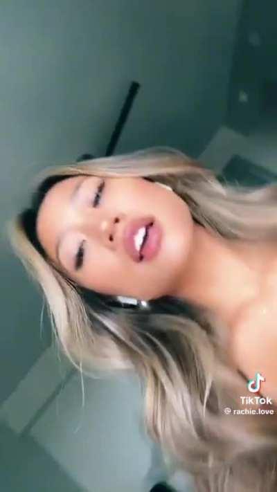 Keep being the sexy tease you are Rachie!