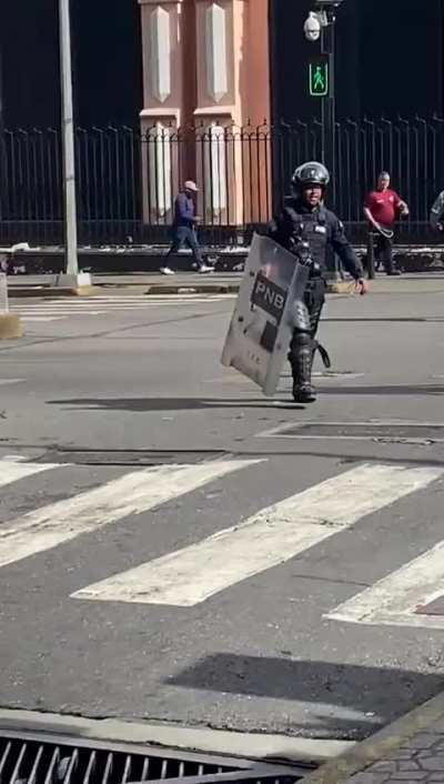 Result of Venezuelian election(spoiler, its civil war)