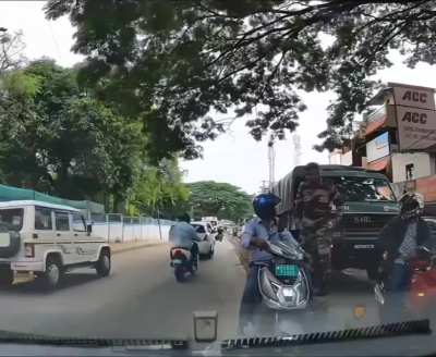 This clown got some sense slapped into him 