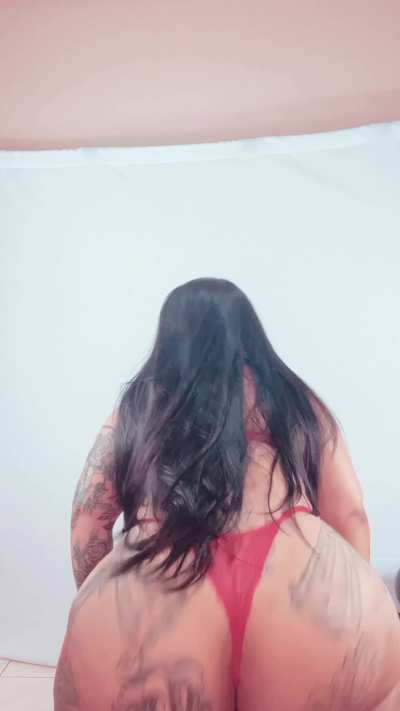 Can your dick handle this sexy body
