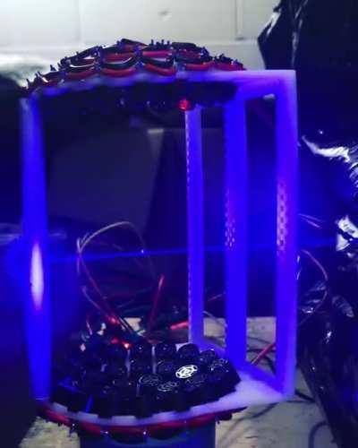 So basically I built this duel parabolic ultrasonic transducer array for the purposes of levitating a dab with sound on a standing wave then impacting it with a laser beam and smoking it out of midair well it levitates!👽🔬🛸🎛👨🏽‍🚀📱🎚 This is just a prototype 