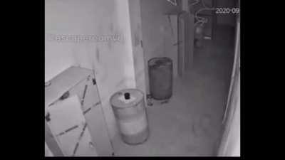 I saw this video lots of times and got the perfect video edit for it,