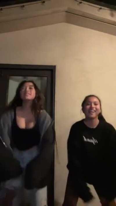 Krischelle on Tiktok