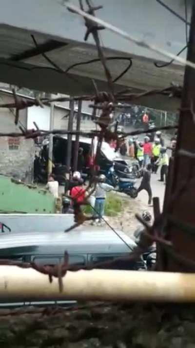 Pelaku tabrak lari Bandung ( Other Perspective )