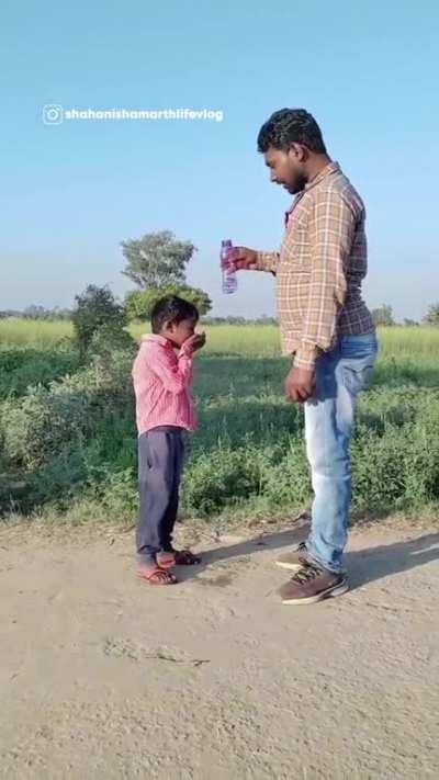 bacha pyasa haið¥µð¤¤ð¤¤