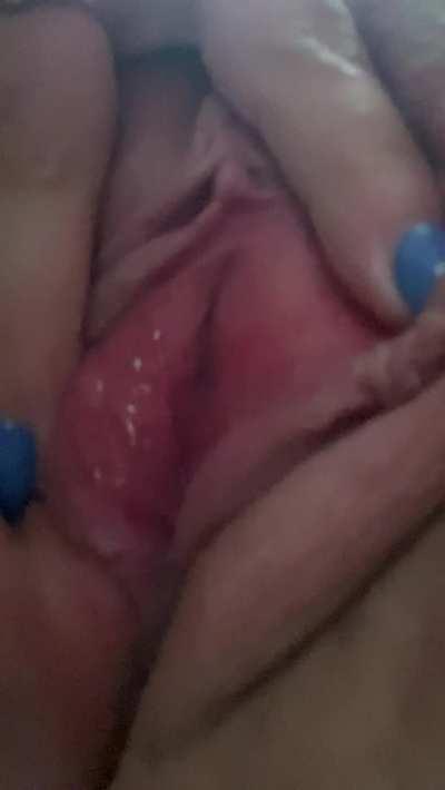 I need a helping hand? 🥵