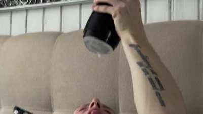 Morning Handjob&Cum in Mouth