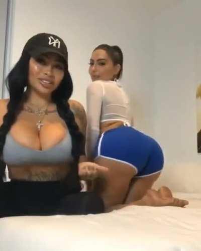 Brittanya & Lela Star