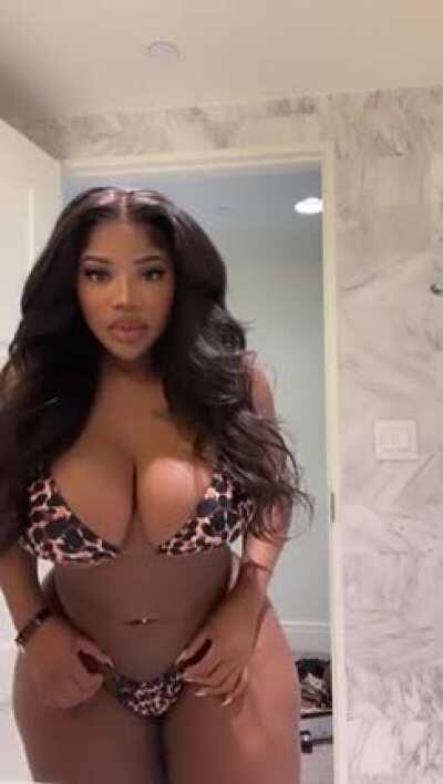 MODELSGONEWILDXXX - Video #5141