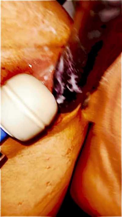 Fisting that juicy loose hole and fuckin that tight ass