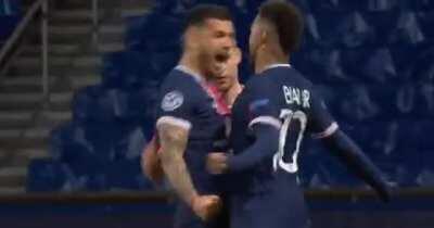 O Kimmich tomou no c#