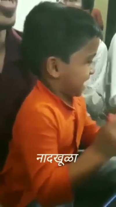 Little kid vibin during bhajan
