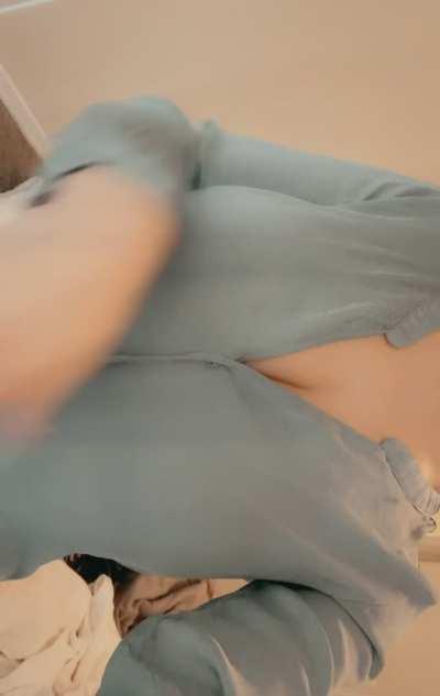 Some days I try to wear a minimizing bra to work to help hide these massive DDD’s on my 5’1 105 pound frame