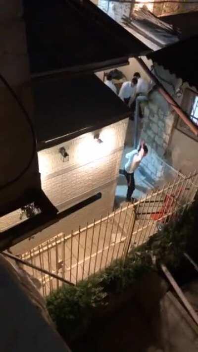 Jerusalem tonight... Zionist terrorist attacking Palestinian house 23/4/2021