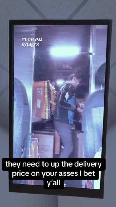 Amazon worker gives her two weeks 